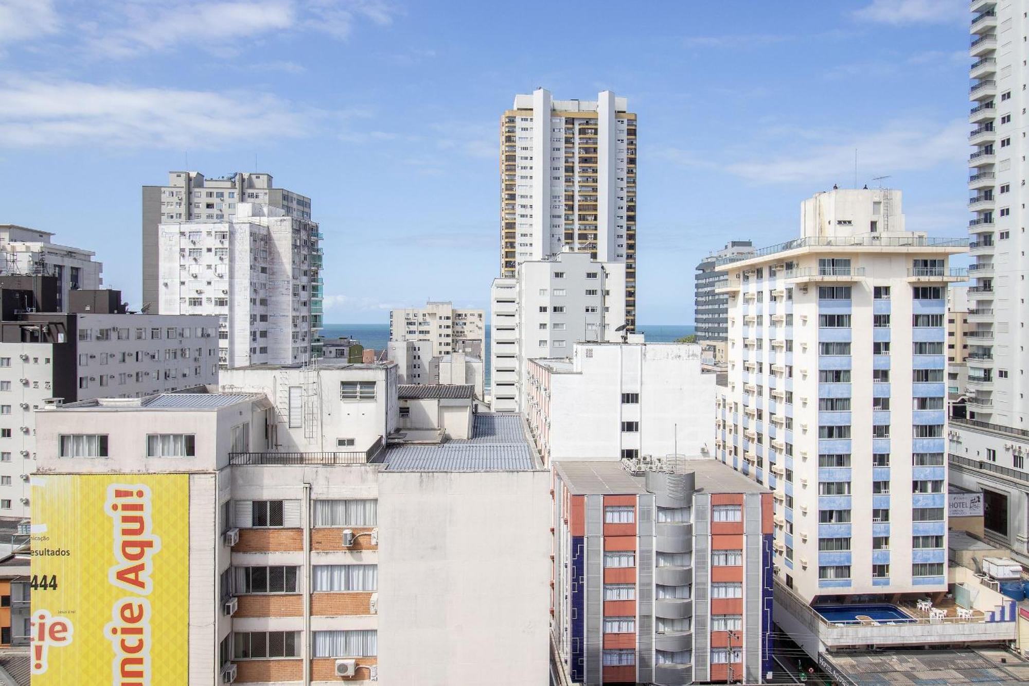 Bk81 - 3 Dorm, Climatizado, 2 Garagens, Wi-Fi Apartment บัลเนอาริโอ กังโบริว ภายนอก รูปภาพ