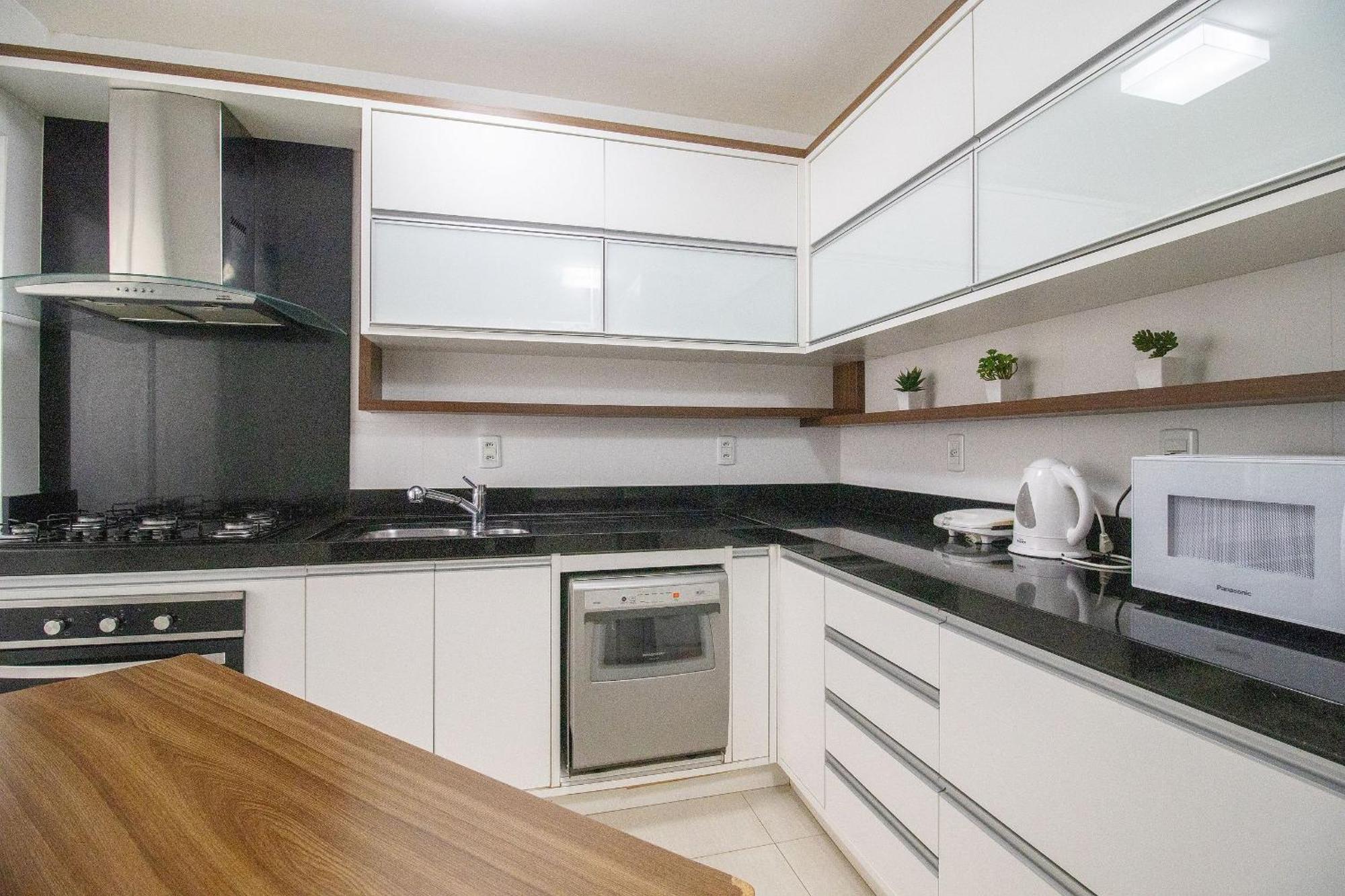 Bk81 - 3 Dorm, Climatizado, 2 Garagens, Wi-Fi Apartment บัลเนอาริโอ กังโบริว ภายนอก รูปภาพ